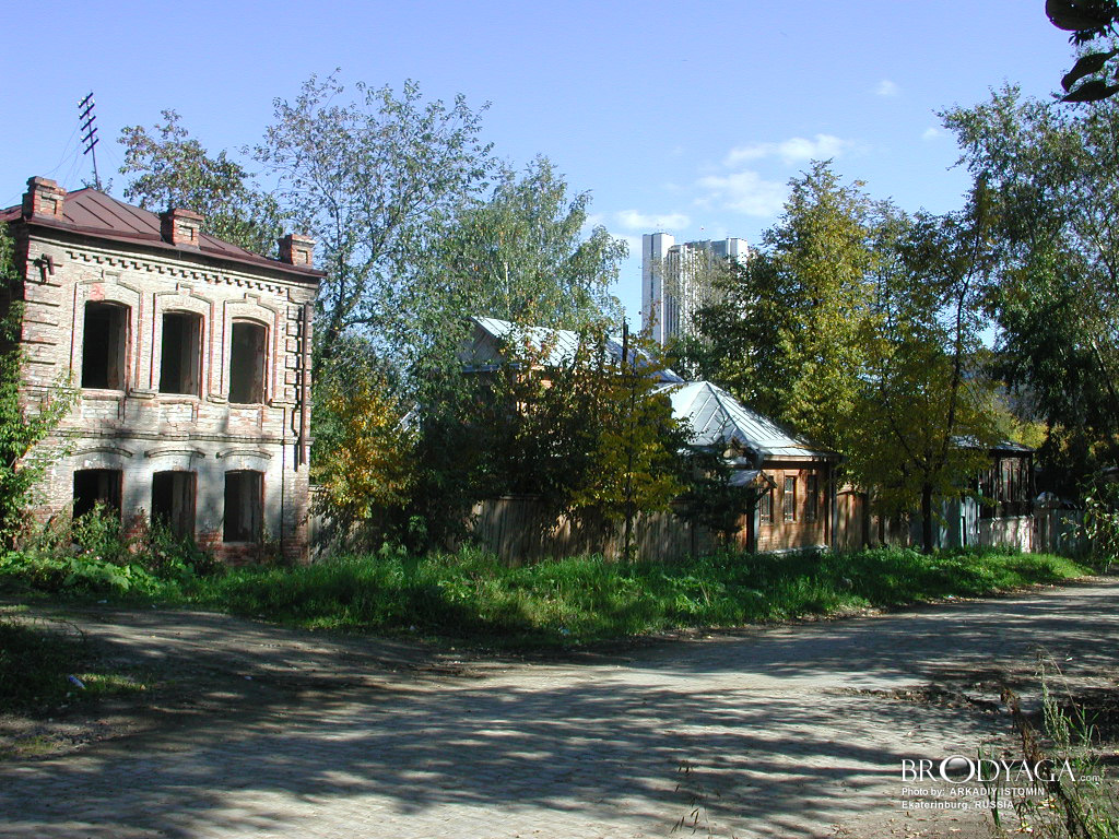 Октябрьской революции 44, Екатеринбург (Ekaterinburg)